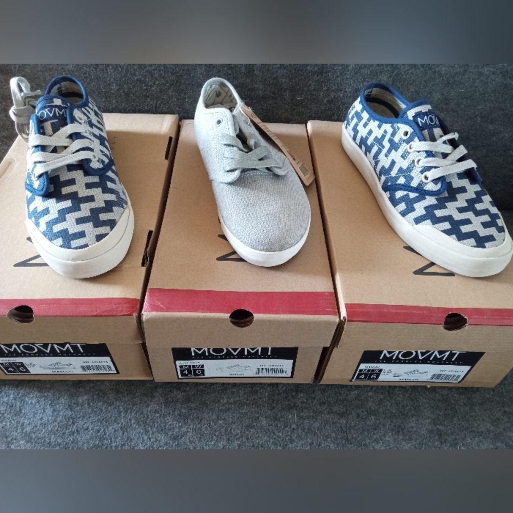 MOVMT Sneakers 3 Pairs Size 6 Women's
